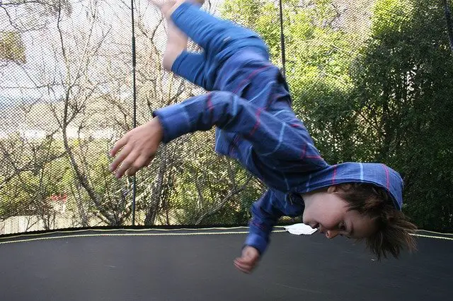 12 ft. vs-14 ft. Trampoline